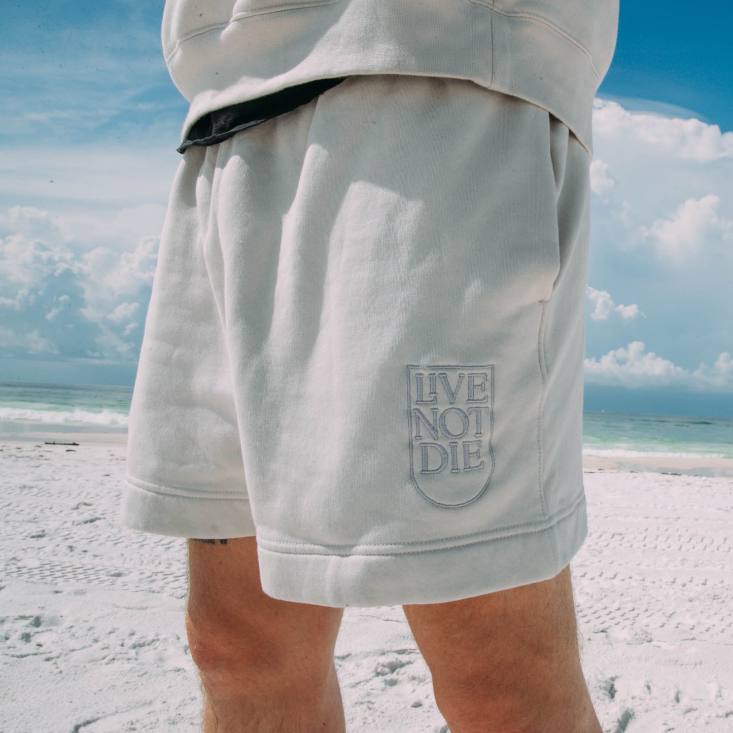 LIVE NOT DIE Relax Track Shorts